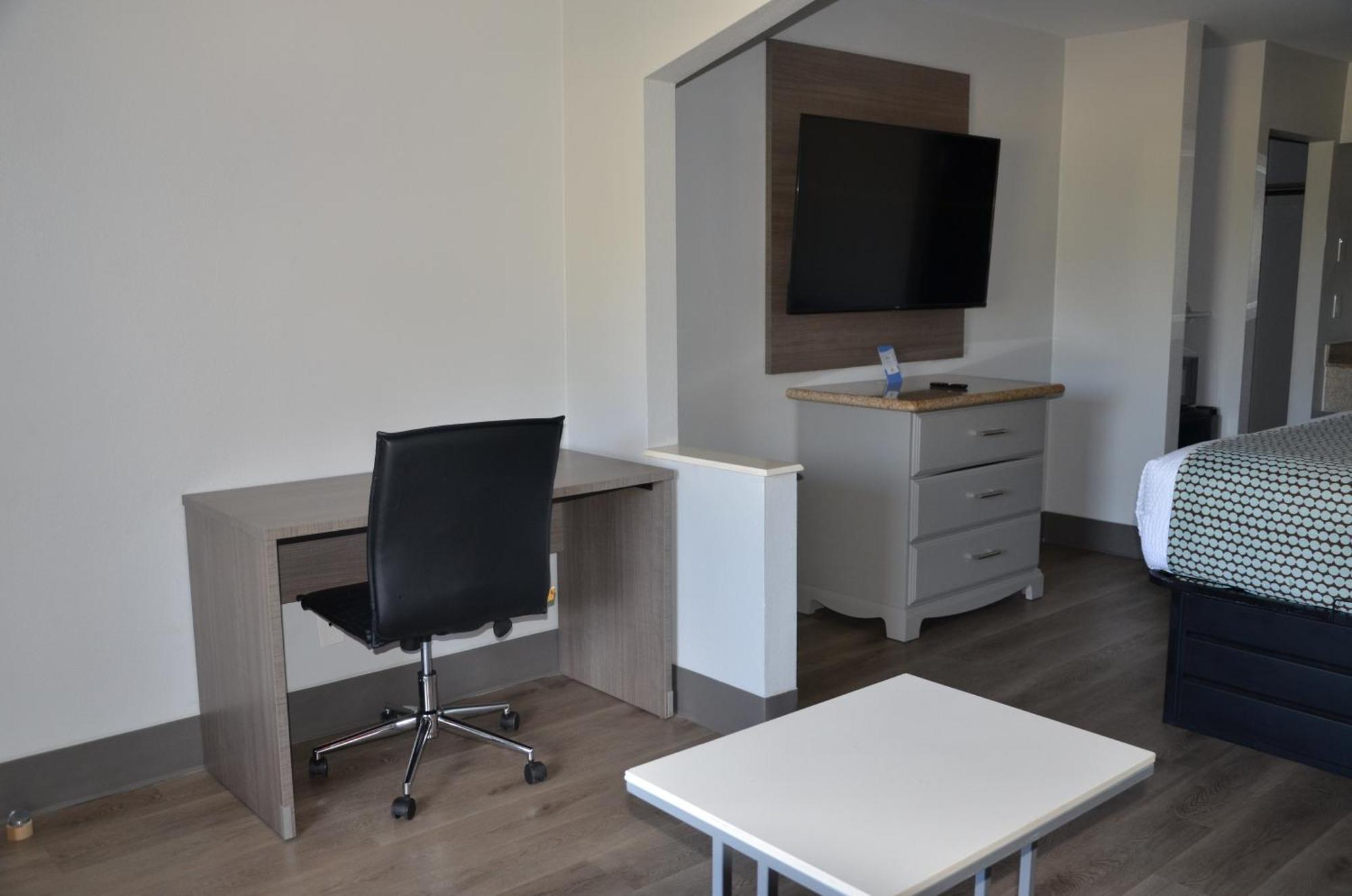 Baymont Inn & Suites קובינגטון חדר תמונה