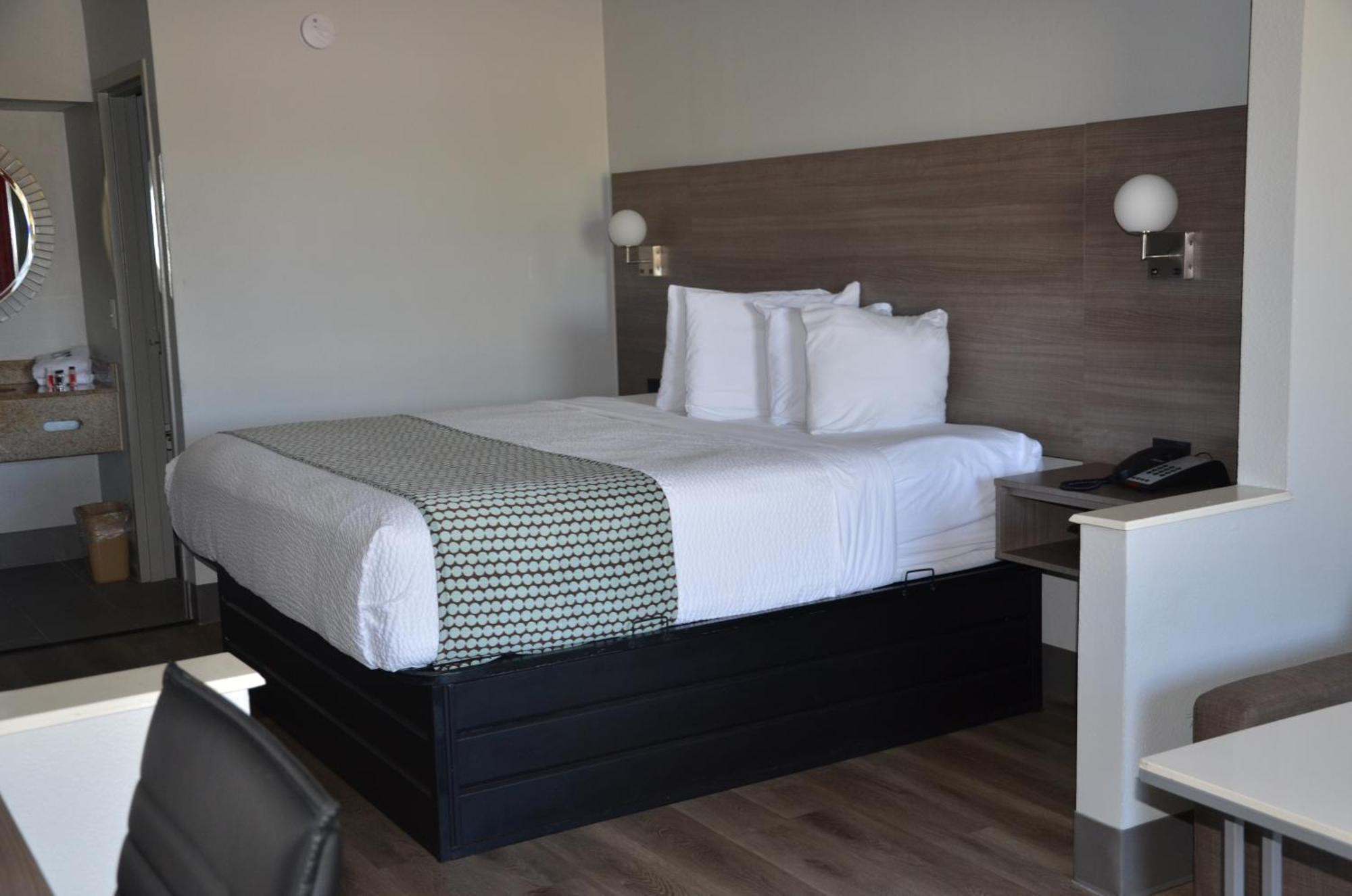 Baymont Inn & Suites קובינגטון חדר תמונה